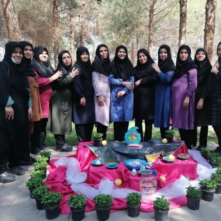 nooraa_ab60's profile picture. ‏‏من معلمم 👩‍🏫