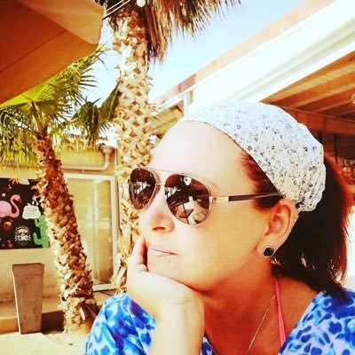 LolaLolarossa69's profile picture. 