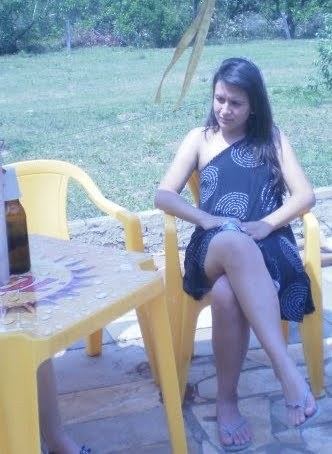 Eu gosto de olhos que sorriem, de gestos que se desculpam, de toques que sabem conversar e de silêncios que se declaram.