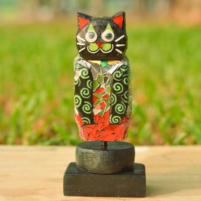 (จำหน่ายผลงานศิลปะ แฮนด์เมด หลากหลายรูปแบบ)
Follow the page and you can order products at the link below.👇