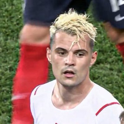 youours's profile picture. @realmadrid @arsenal