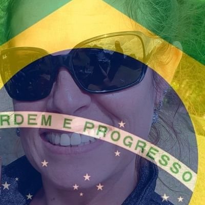 Mãe! Patriota! Esposa! Família! Amo meu Pet! (Tudo posso naquele que me fortalece!)  🙏🤍💚💛💙🇧🇷🤟