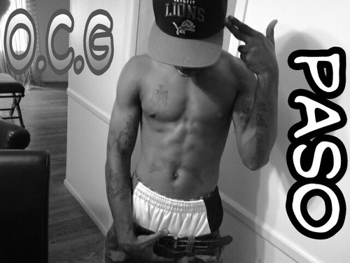 OUTCOLD BOY -BOSS STATUS , I rap ima loyal ass kool dude to real for some people all about the MONEY,POWER,RESPECT,(NOT FOR GAMES)