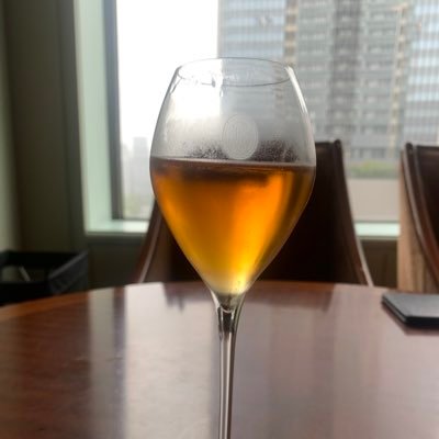 klovetheworld's profile picture. We Are Unstoppable！🟠/右でも左でもなく，中道。中庸