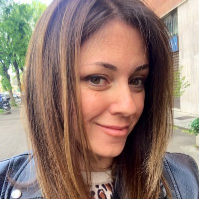 CrisProvenzano's profile picture. 