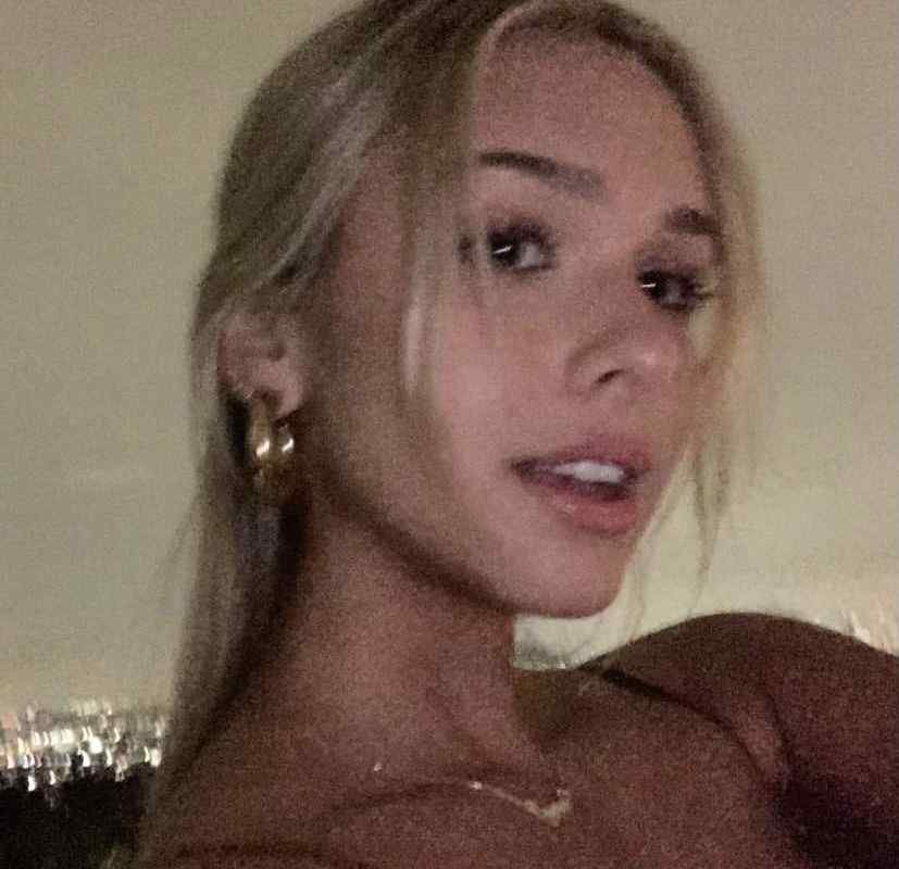 CravenLesh24782's profile picture. You can't change the direction of the wind, but you can adjust your sails to always reach your destination.