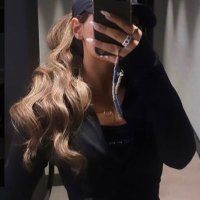 ُ (@axuvii) 's Twitter Profile