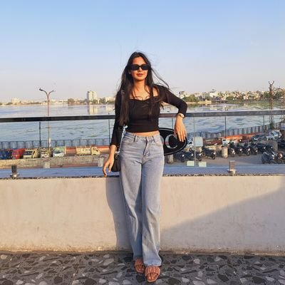 _sapiophile23's profile picture. Content bechti hun