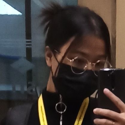 hannahdabs's profile picture. the mortifying ordeal of being known