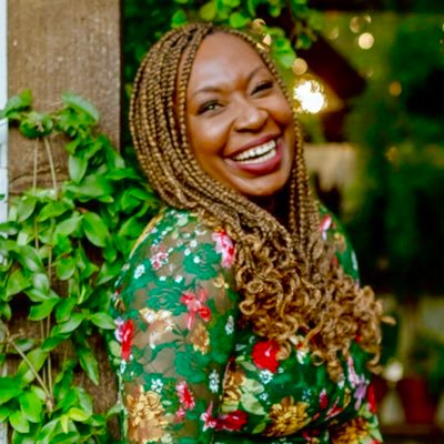 LASHONDA | SaaS UGC Creator & YouTube Coach Profile