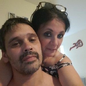 FrankPonth48131's profile picture. en couplé