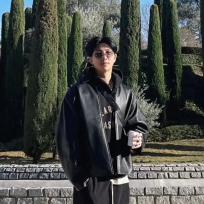 JoonOrganicMoon's profile picture. I’m here for cute stuff like BTS ⟭⟬ and Pokémon ◓ ➶Smoke Sprite Lover➴ ✨https://t.co/SC85i9Uwol✨