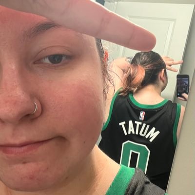 follow me if you want to be annoyed by celtics basketball and bad reality tv live tweets | official shoujo goon | she/her