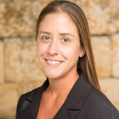 HR_Lindsay's profile picture. HR Nerd 🤓 |Tesla Fan | Fitness Enthusiast