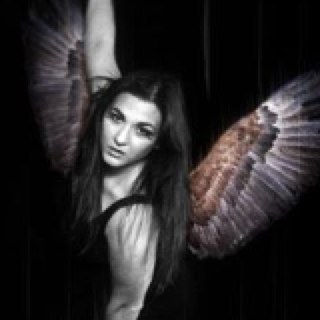 BigDamnHeroine's profile picture. I am a married 33 years old female with two children and two german shephards. I am a big joss whedon fan.