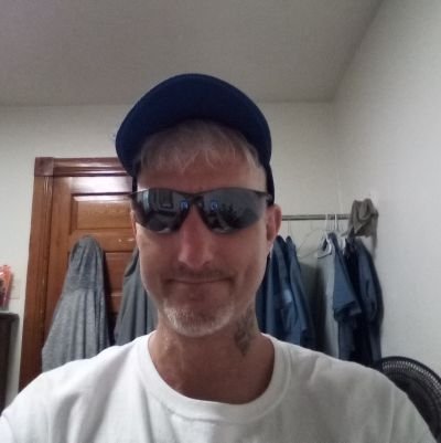W33363659Robert's profile picture. Fun hard working