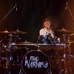 jayeexoxoxox's profile picture. Fully paid up member of The Warning Army, if you don’t know what it means, don’t worry, you soon will.