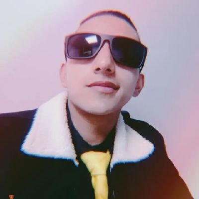 cristia89596464's profile picture. 