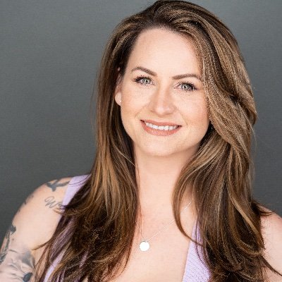 Life Coach | Real Estate Broker and Coach | Speaker | Entrepreneur