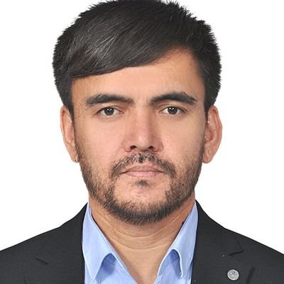 NEÜ(phd candidate),
T.C Kabil Büyükelçiliğinde çalıştı. 
Türkiye Maarif Vakfında Çalıştı. 
Afganistan Cumhurbaşkanlığında çalıştı.