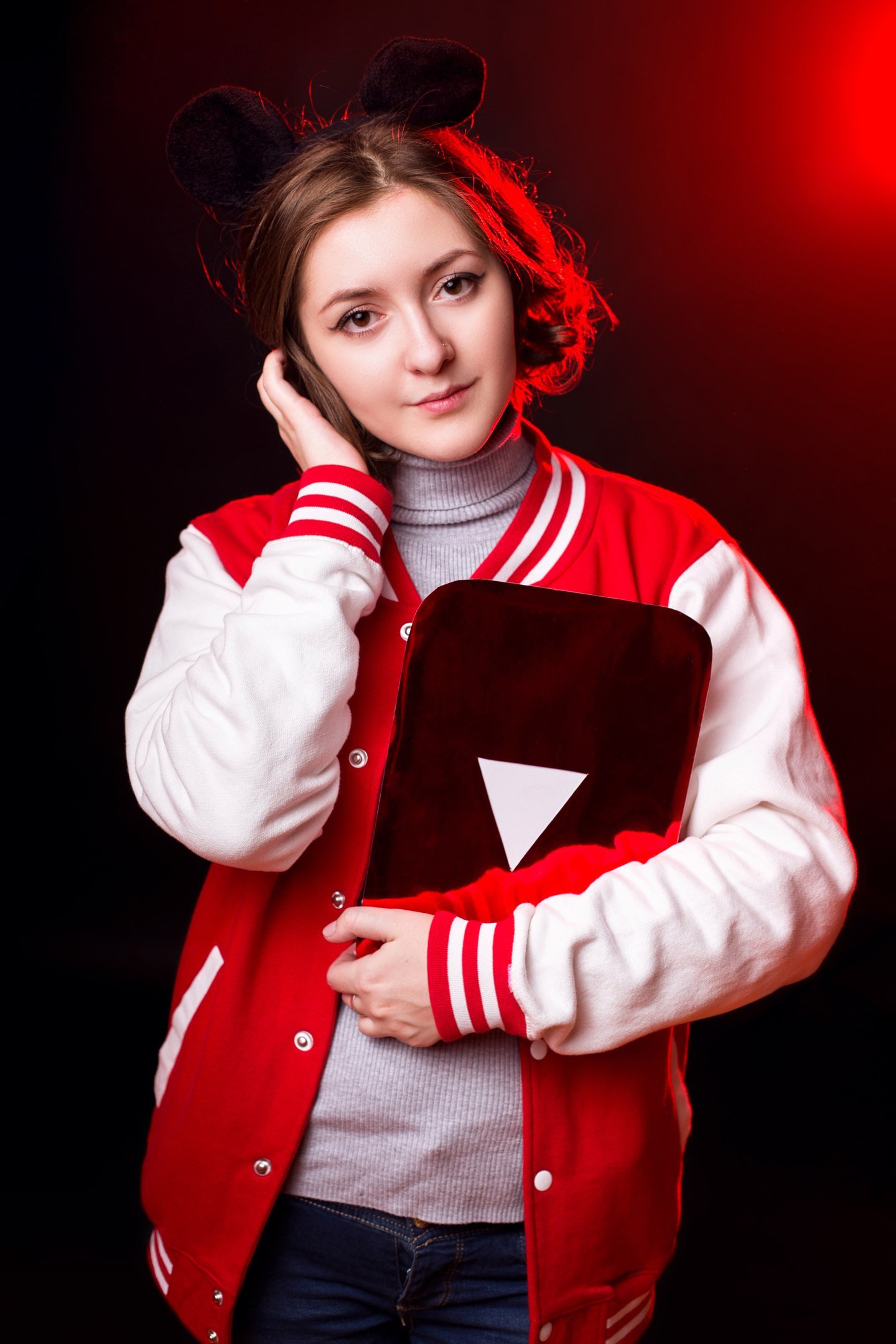 larob_maks50202's profile picture. Crypto Degen | Angel Squad @HustleFundVc | Azuki | Kaiju Kingz | Life = Crypto + Cat + Food