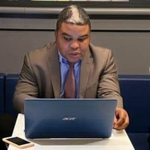 elvisgnekpie's profile picture. 