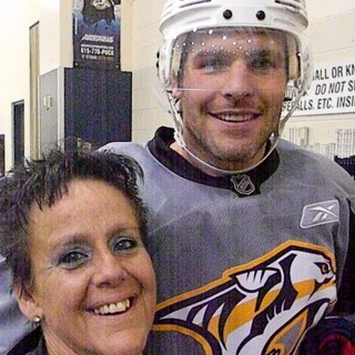 tnpredsfan1's profile picture. huge country music fan,nashville predators,tennessee titans and my dogs love to listen to music and spend time with my niece and nephew