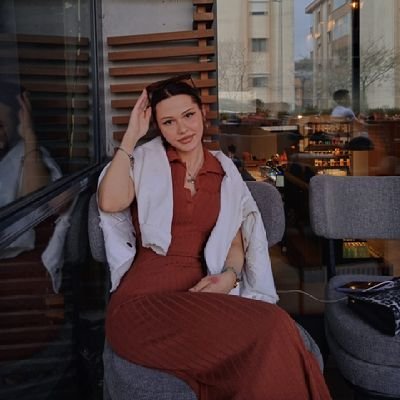 nutellaium's profile picture. 