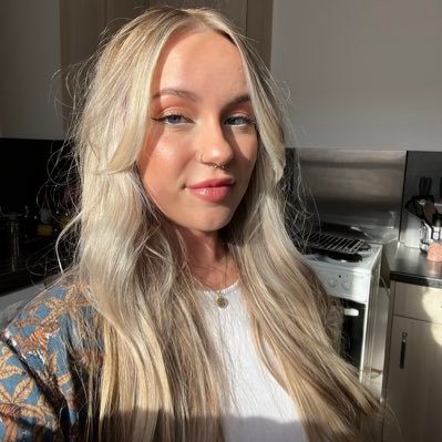 billieeidk Profile Picture