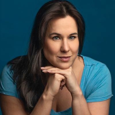 Spotlight registered actress: 7814-4534-4574
Represented by @Berkshiretalent