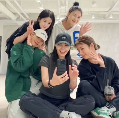 HJR_0717's profile picture. 🇹🇼Panda🩷🐼/T1❤/🖤