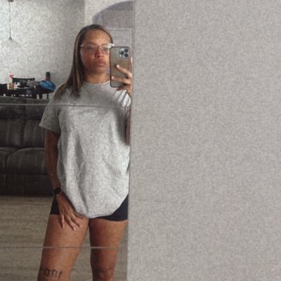 cheyloreal's profile picture. 📍Let your past make you better not bitter                                                    #BOYMOM