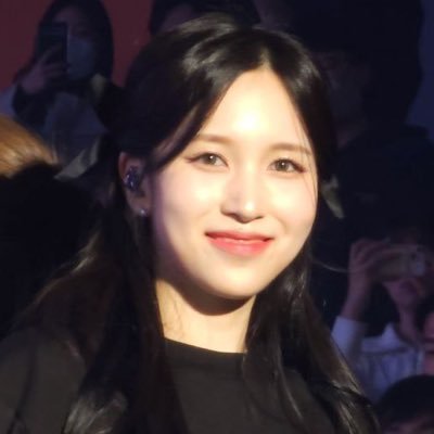 25/08/18 The day Mina touched my hand and giggled at my penguin t-shirt