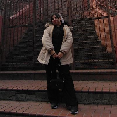 Simayozturk0611's profile picture. Türk Dili ve Edebiyatı