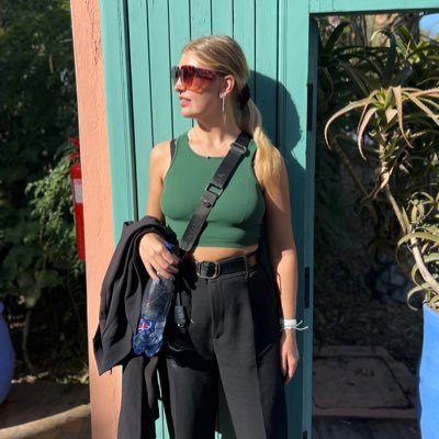 Freelance writer and business strategy coach for female writers // @theLDNstandard @guardian @fodorstravel @elleuk @redmagdaily etc georgie_darling@live.co.uk
