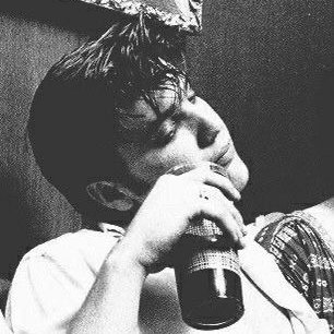 maryroav's profile picture. "Un eterno enigma quiero permanecer para mí y para los demás"