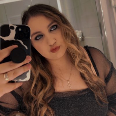 rejectmarley's profile picture. Mermaid Man she/her