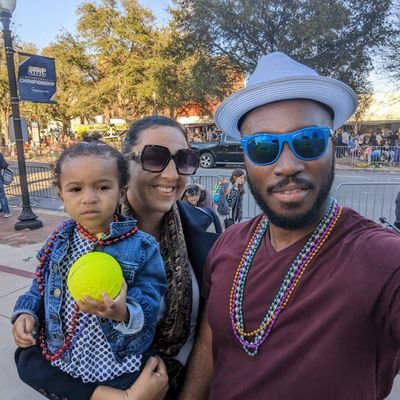 #RVlifestyle #travelvlog Nnamdi, Ashley, Amara
YT @freedomsoapbox
We are a family of 3 with traditional values. We also comment on interesting social events.