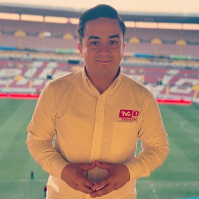 Narrador 📺 Conductor 🎙️ Creador de contenidos 👨‍💻 Host en @laliga 🇪🇸⚽️ I work in @tvcdeportes 🥇 Colaboro @zona3noticias 📻