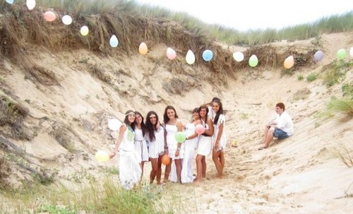 saratco's profile picture. Lo bueno de los años es que curan heridas. Lo malo de los besos es que crean adicción. (Joaquín Sabina)