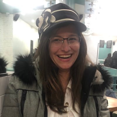 CaraCallies's profile picture. 