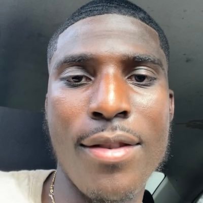 tcvrter__'s profile picture. #RestMyYoung ❤️👼🏾 #T3