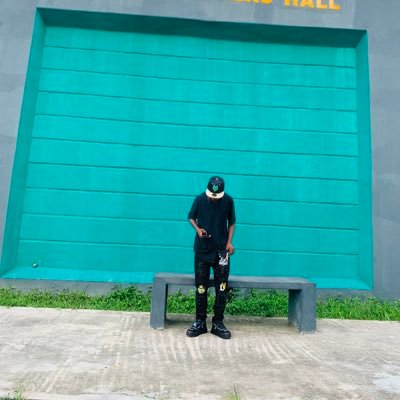 Bigkomz_'s profile picture. 