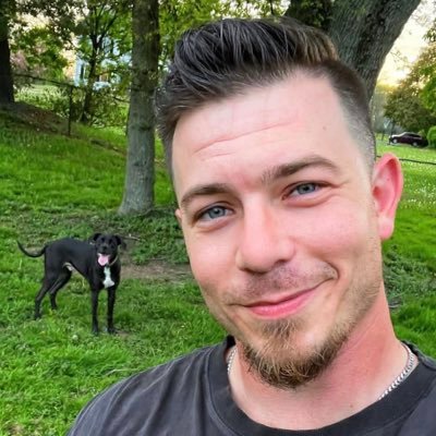 barndon_john's profile picture. USA Marine,Dog Neonie ❤️, single guy 💕, looking for a relationship 😍💋💕