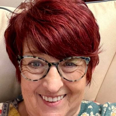 SharonM49812001's profile picture. 