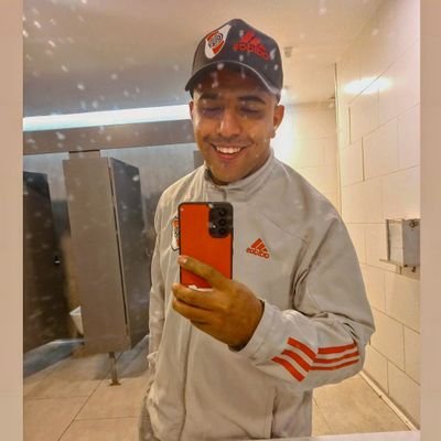 La vida color de River ❤🤍
Cavenaghi el mejor 9 de la historia 🐔