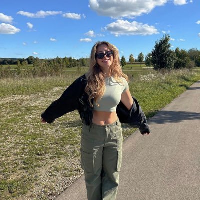 Caitlyn0823555's profile picture. In order to be irreplaceable, one must always be different