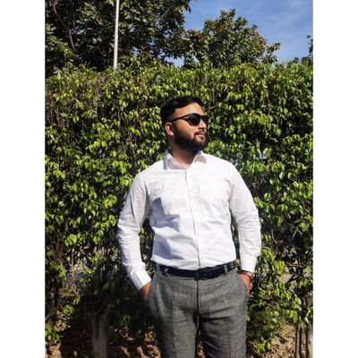 @Shhiwy