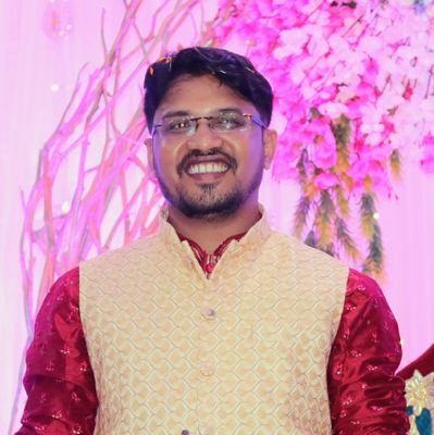 Electrical Engineer by profession
Loves Literature,Politics,social engagement and of course Cricket. Hate the word Secular and Liberal.
RT=RT, nothing else.