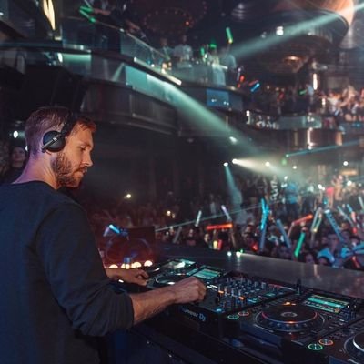 it your favorite DJ Calvin Harris form Dumfries Scotland